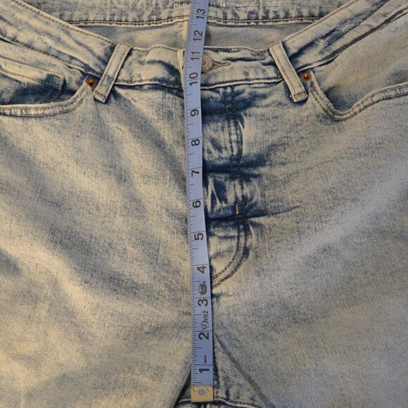 Old Navy High Rise Curvy O.G. Straight Light Wash Button Fly Women's Size 14 - Picture 8 of 12